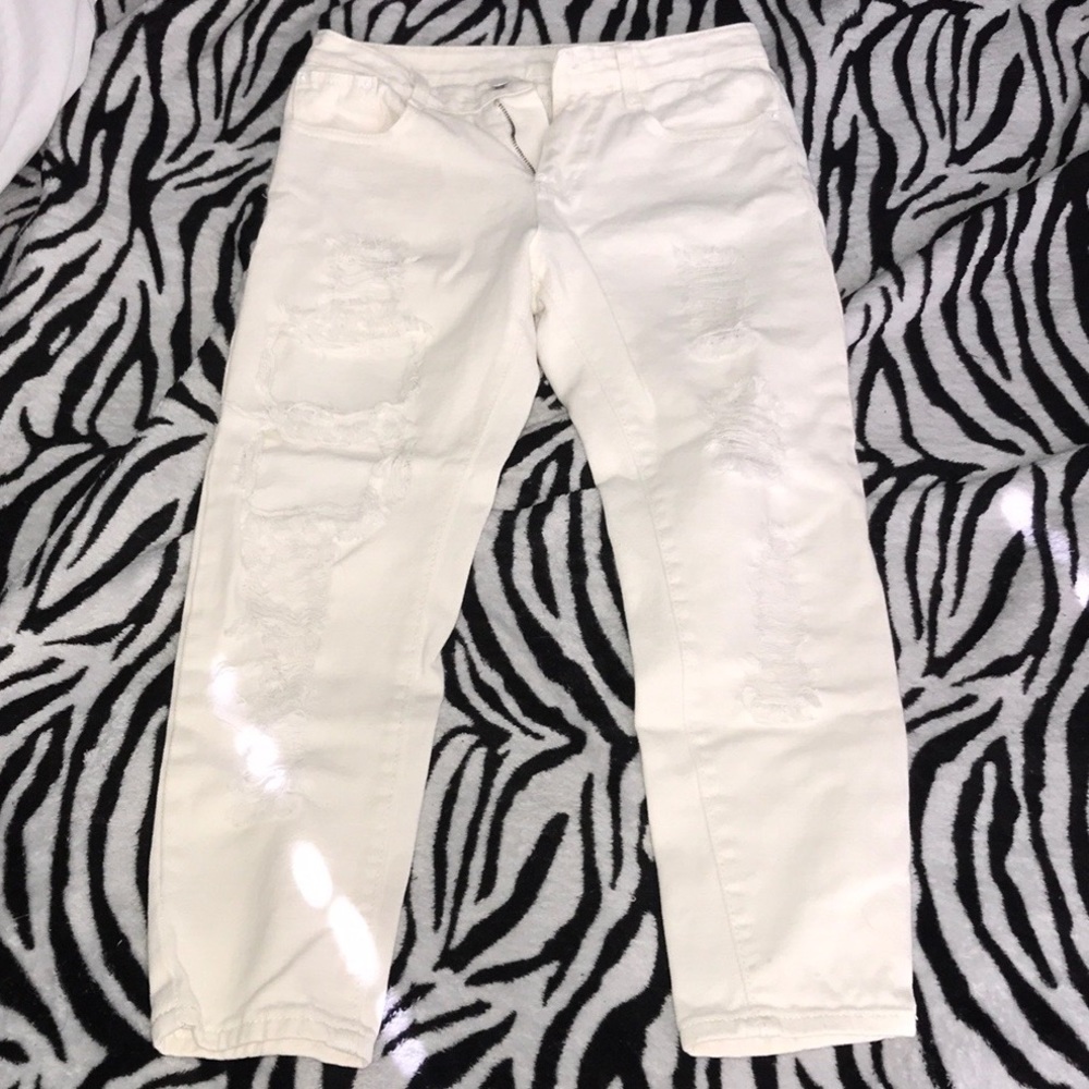 White Ripped Jeans Romwe SMALL